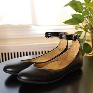 Naturalizer Ballet Flats w/ Ankle Strap